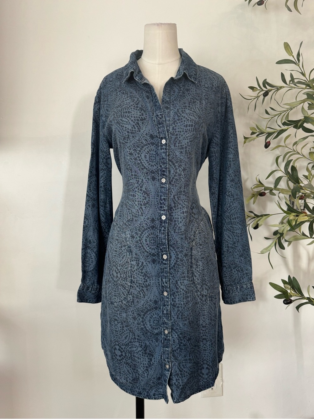 Anthropologie Cloth & Stone Blue Tencel Animal Print Shirt Dress XS Belted